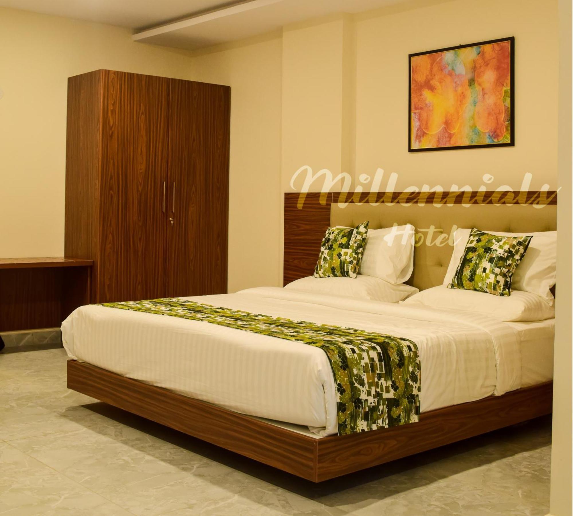 S R Plaza At Delhi Airport Hotel นิวเดลี ภายนอก รูปภาพ