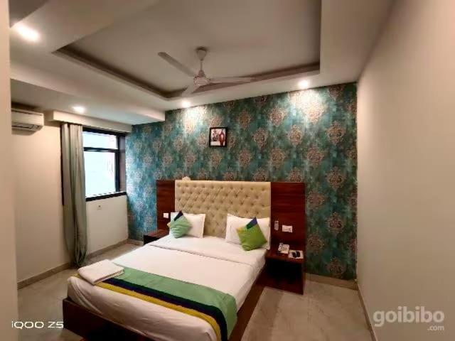 S R Plaza At Delhi Airport Hotel นิวเดลี ภายนอก รูปภาพ